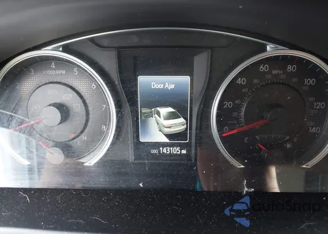 2017 Toyota Camry Se z USA, uszkodzony, nr VIN 4T1BF1FK5HU319917